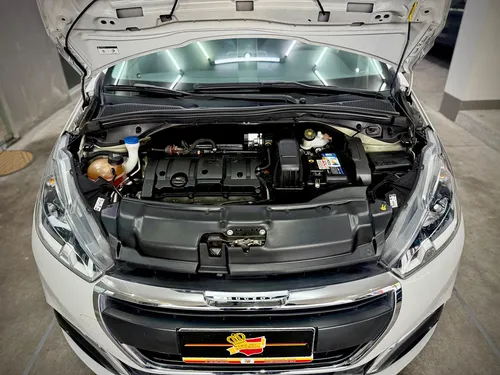 Peugeot 208 1.6 Feline Tiptronic - foto 4