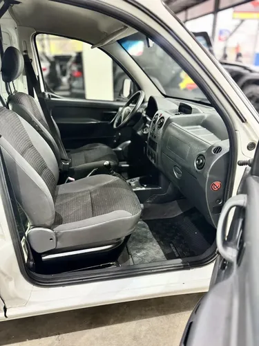 Peugeot Partner 1.6 Hdi Furgon Confort - foto 11