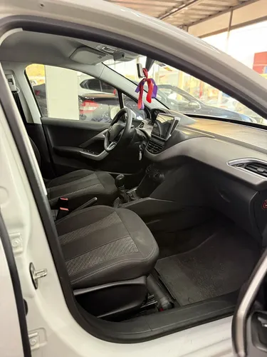 Peugeot 208 1.6 Allure - foto 11