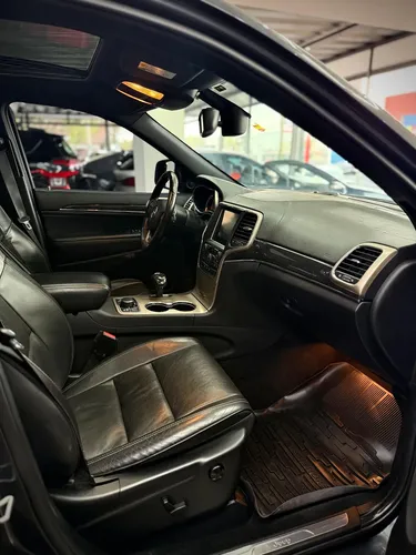 Jeep Grand Cherokee 3.6 Overland 286hp At - foto 13