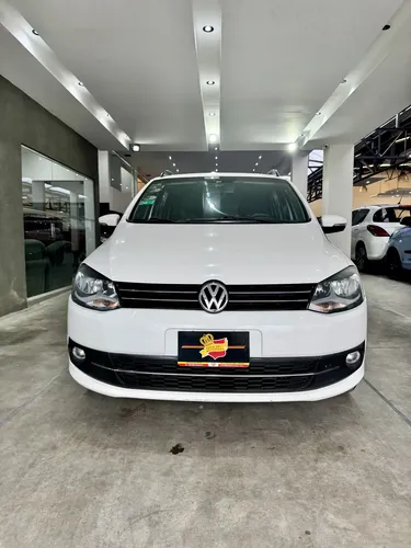 Volkswagen Suran 1.6 Highline 101cv - foto 2
