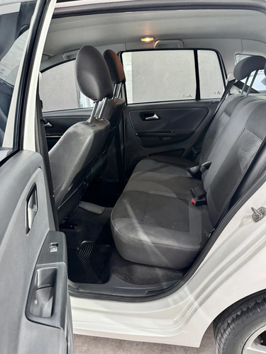 Volkswagen Suran 1.6 Highline 101cv - foto 9
