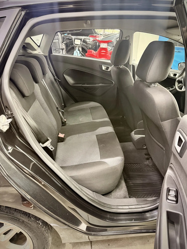 Ford Fiesta Kinetic 1.6 Se Plus 120cv - foto 9