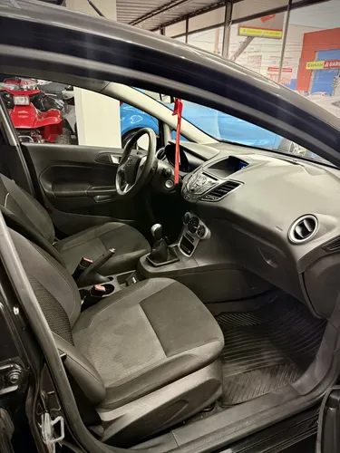 Ford Fiesta Kinetic 1.6 Se Plus 120cv - foto 10