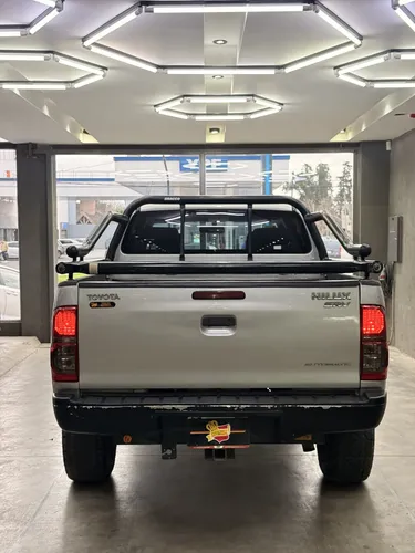 Toyota Hilux 3.0 D/cab 4x4 Srv Lim P/4 - foto 6