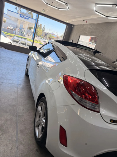 Hyundai Veloster 1.6 130cv At - foto 9