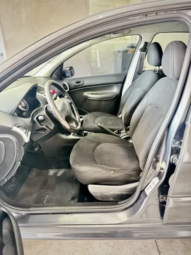 Peugeot 207 1.4 Active 75cv - foto 11