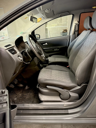 Volkswagen Suran 1.6 Highline 101cv - foto 8