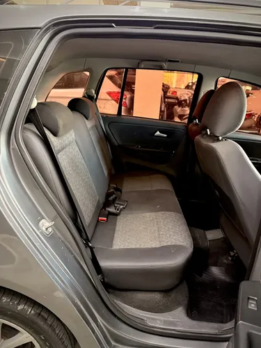 Volkswagen Suran 1.6 Highline 101cv - foto 10