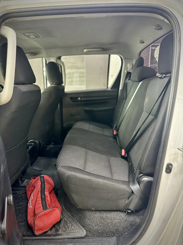 Toyota Hilux Pick-up 2.4 Cd Dx 150cv 4x2 - foto 8