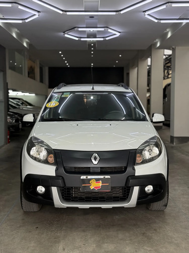 Renault Sandero Stepway 1.6 Privilege Nav 105cv - foto 2