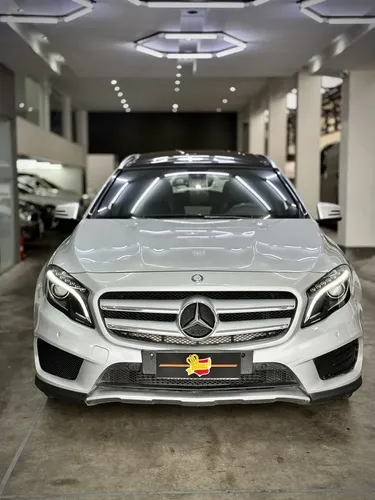 Mercedes-benz Clase Gla 2.0 Gla250 Amg-line 211cv - foto 2