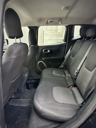 Jeep Renegade 1.8 Sport - foto 8