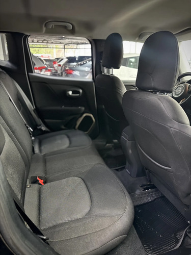 Jeep Renegade 1.8 Sport - foto 9