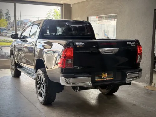 Toyota Hilux Pick-up 2.8 Cd Srx 177cv 4x4 At - foto 5