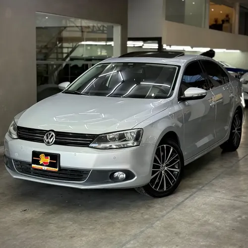 Volkswagen Vento 2.0 Sportline Tsi 200cv Dsg